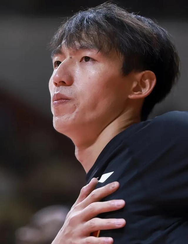 米兰体育网站-关于恩菲尔德战术调整,关键球员或将首发出战的信息