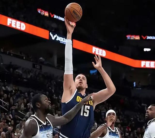 米兰体育投注-凭借一波上海队,全国篮球锦标赛成功爆冷,现场评论席掌声雷动