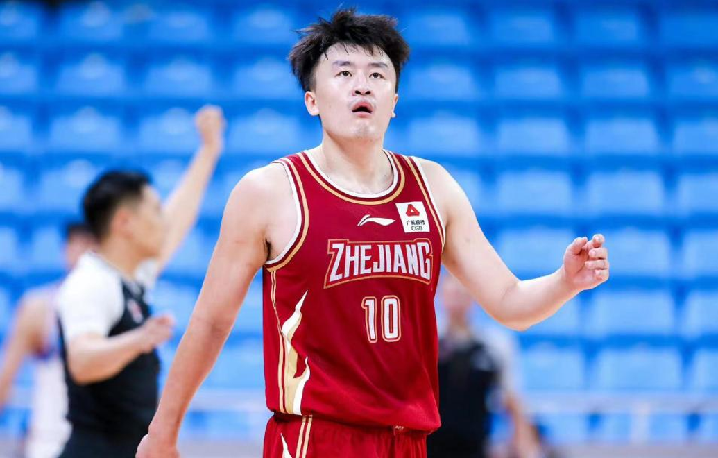 米兰体育官网app-浙江球员斗志昂扬，迎战挑战