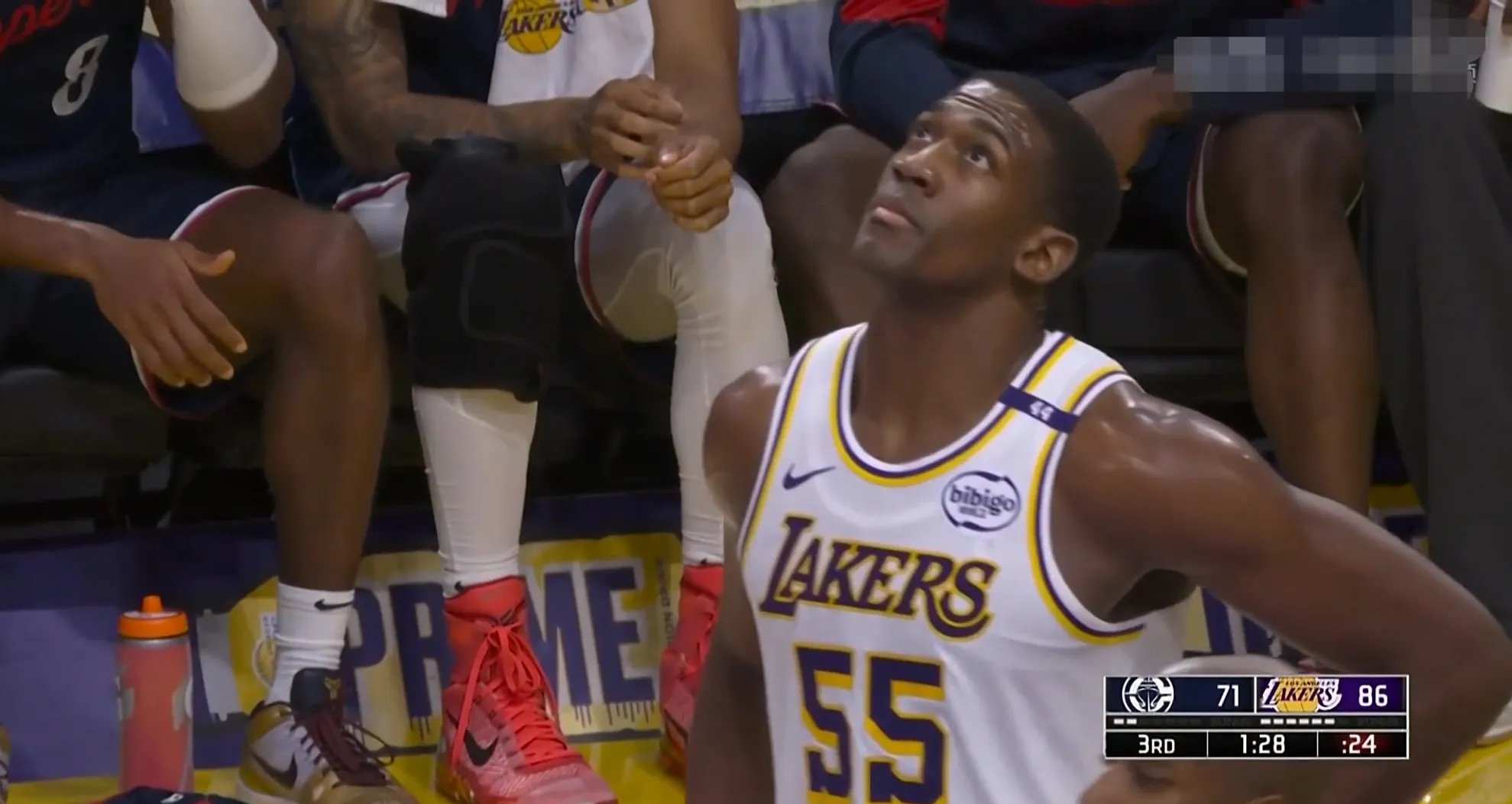 米兰体育注册-湖人队核心暴走,带领球队取得三连胜