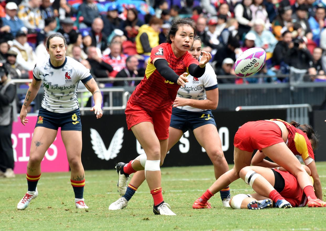 米兰体育中国官网-斐济代表团在橄榄球比赛中赢得冠军