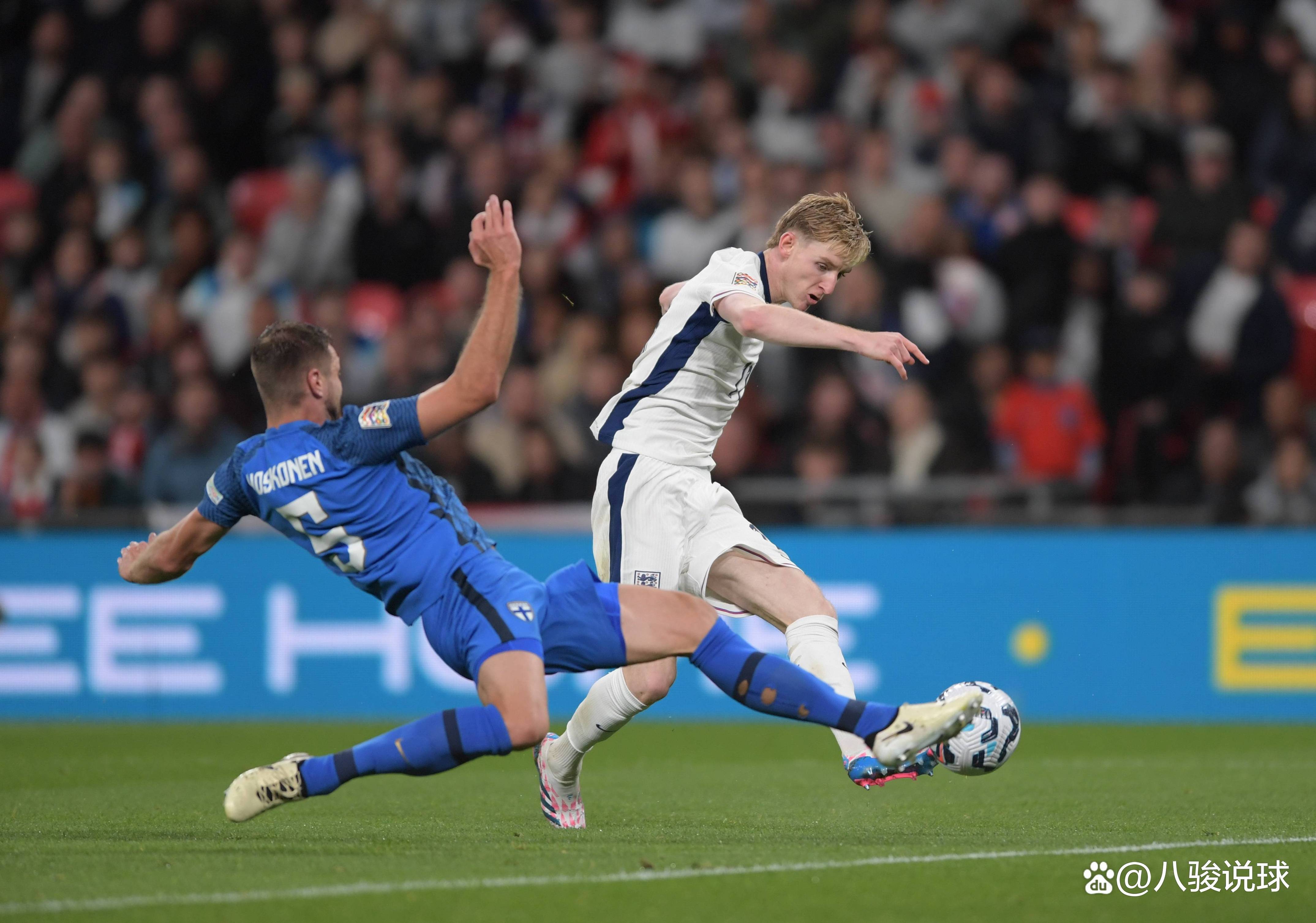 米兰体育网页版入口-包含阿尔巴尼亚在欧锦赛资格赛中迎来胜利的词条