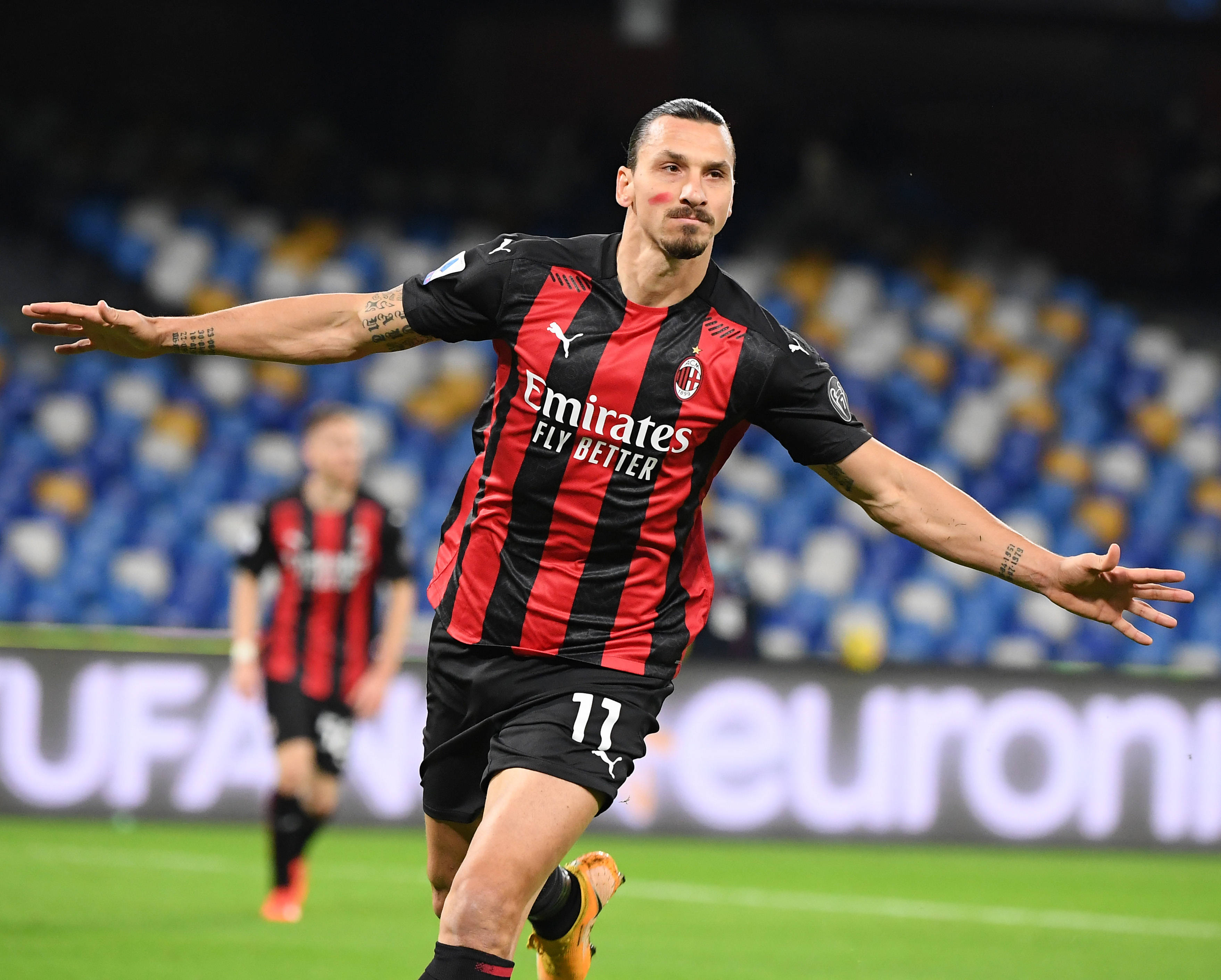 米兰体育官网登录网址-塞维利亚客场大捷，继续保持前四位置的简单介绍