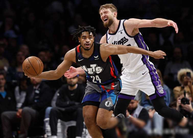 米兰体育app-篮网内部争议升级，球队稳定性陷入困境的简单介绍